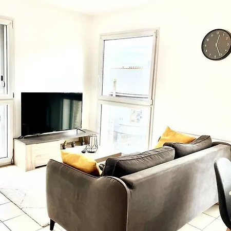 T2 République Parking Inclus Nantes