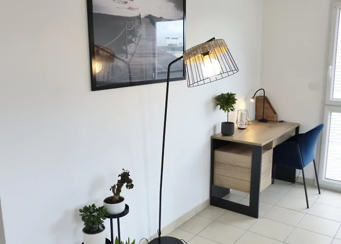 T2 Republique Parking Inclus