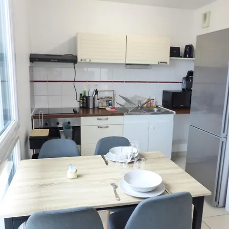 T2 Republique Parking Inclus Appartement